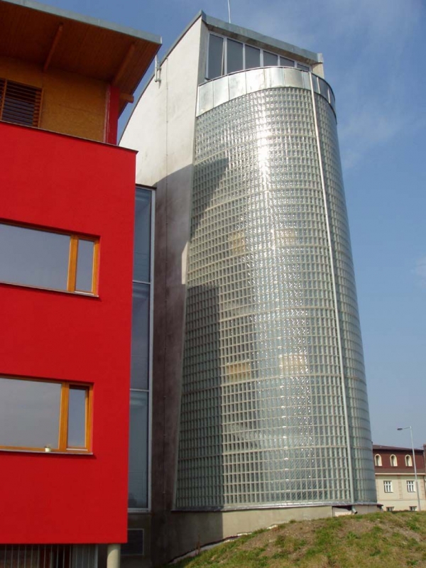 046 AB SERVODATA - Doln&iacute; Měcholupy